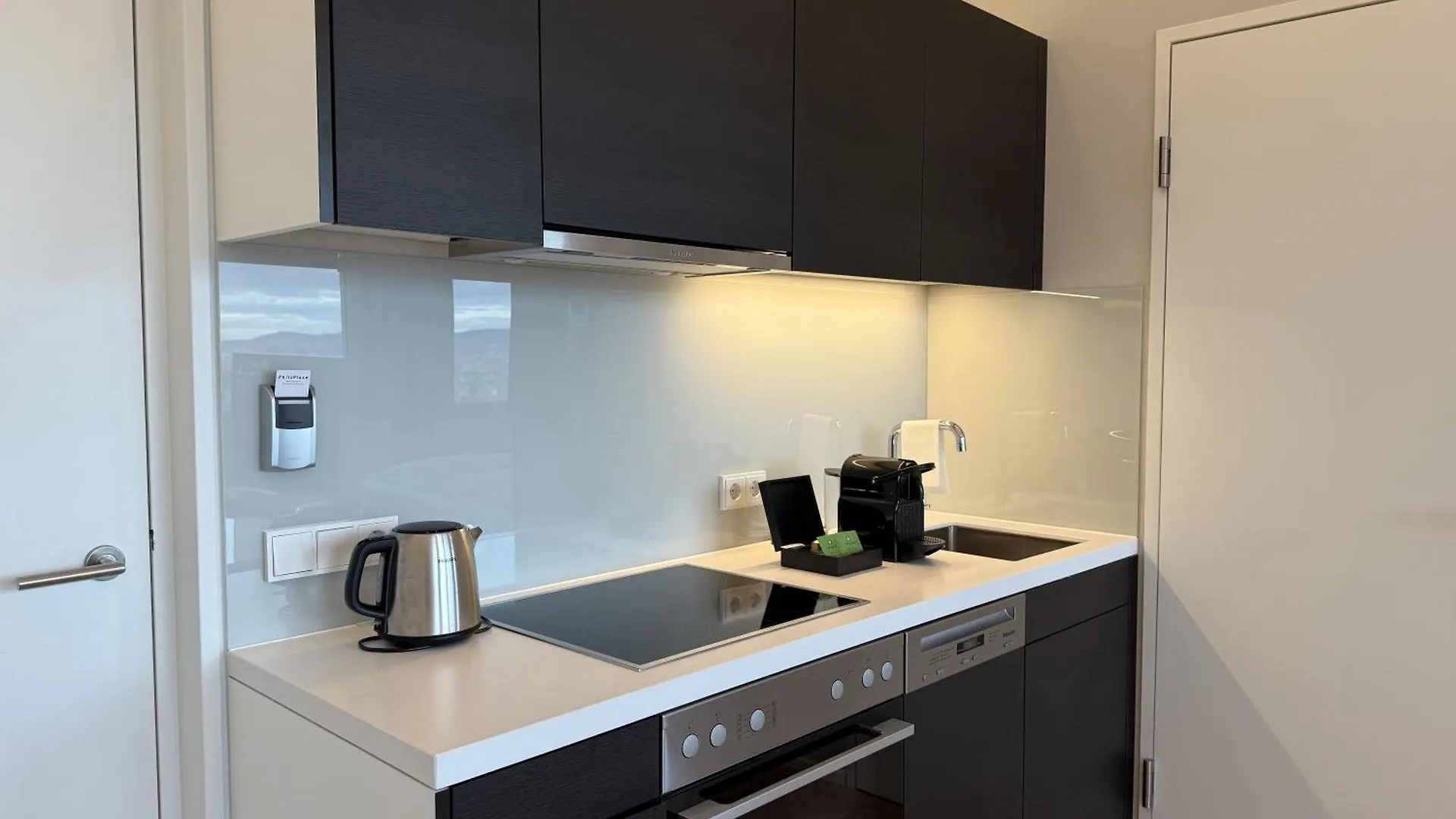 Vienna Skyline View Luxury Loft Near City Center